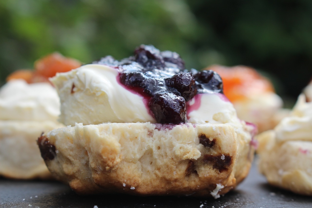 HEIDELBEER SCONES