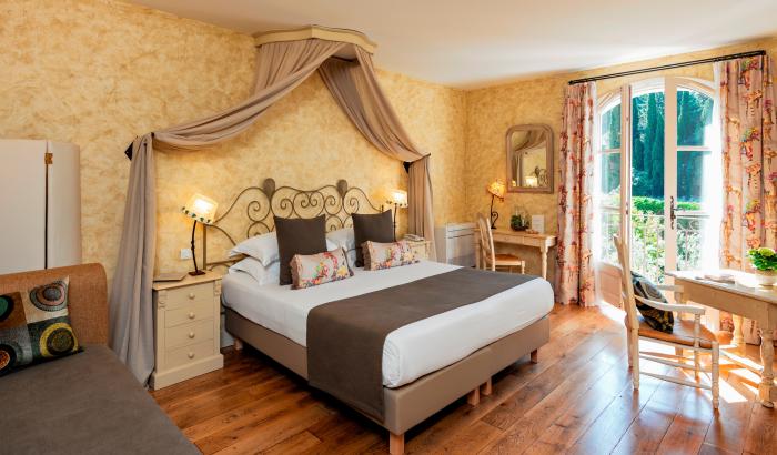 Hotel mit Pool bei Arles Urlaub Provence - Arles