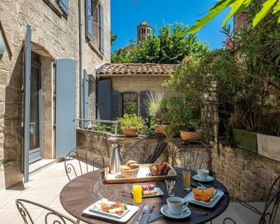 Romantischer Urlaub Nimes